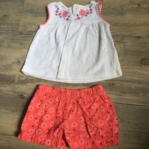 Baby girl set from Carters 6 months